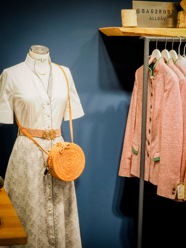 trachtenscheune-tracht-am-see-ueberlingen-trachtenmode-05